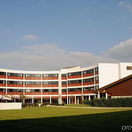 Hotel Archamps Porte Sud De Geneve מראה חיצוני תמונה